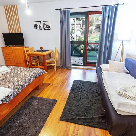 Penzion Maluzina Апартаменты *