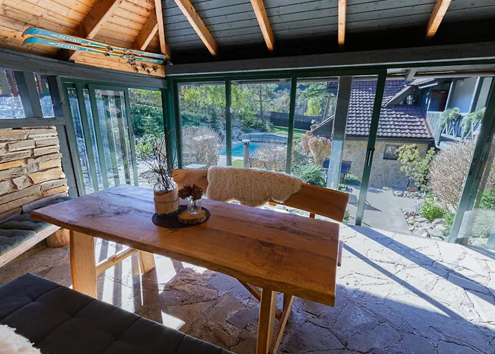 شقة Penzion Maluzina *