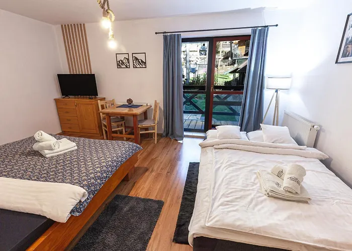 شقة Penzion Maluzina