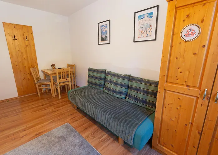 شقة Penzion Maluzina